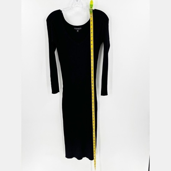 Guess Black V-Neck Long Sleeve Ribbed Knit Bodycon Sweater Dress Size Medium - Picture 7 of 10
